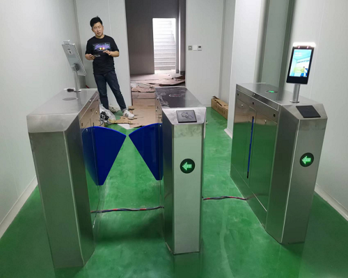 丹阳市远华车业（测温人脸考勤翼闸）(图3)