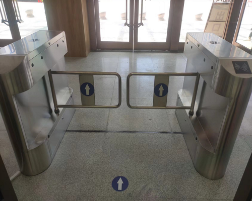 蒙城县中医院（健康码测温摆闸）(图2)