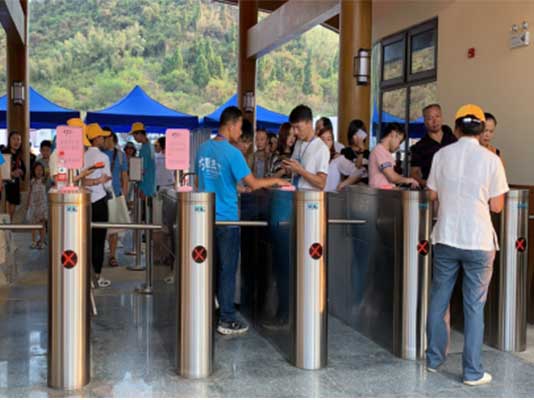 江西三百山景区(图1)