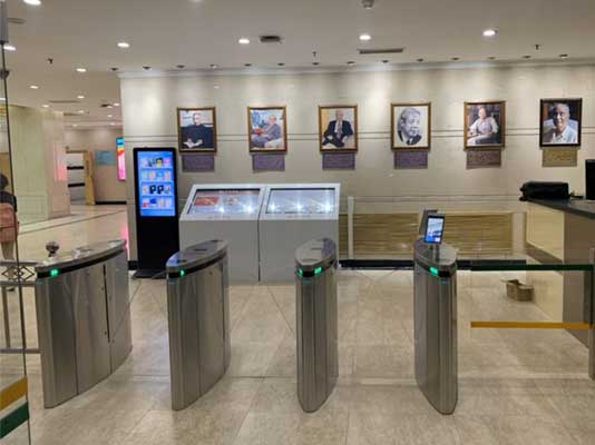 上海师范大学(图1)